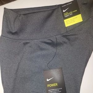 Nike leggings